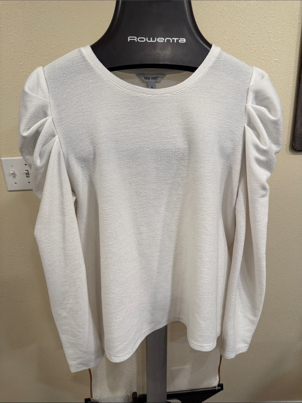 Nine West White Puff Sleeve Long Sleeve Knit Top